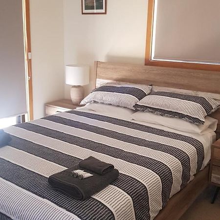 Parndana Hotel Cabins Екстериор снимка